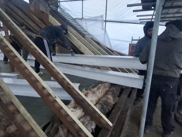 Steels Going In